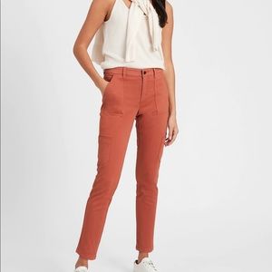 Mid-Rise Skinny Cargo Chino